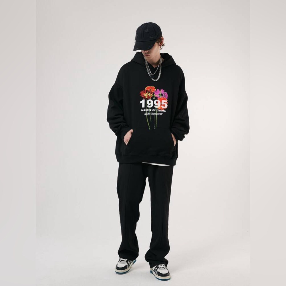 Floral & Letter Graphic Shoulder Hoodie “1995 master of drama”